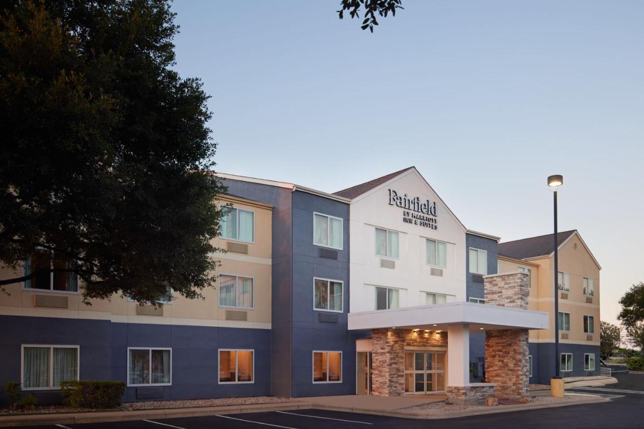 Fairfield Inn And Suites Austin South Экстерьер фото
