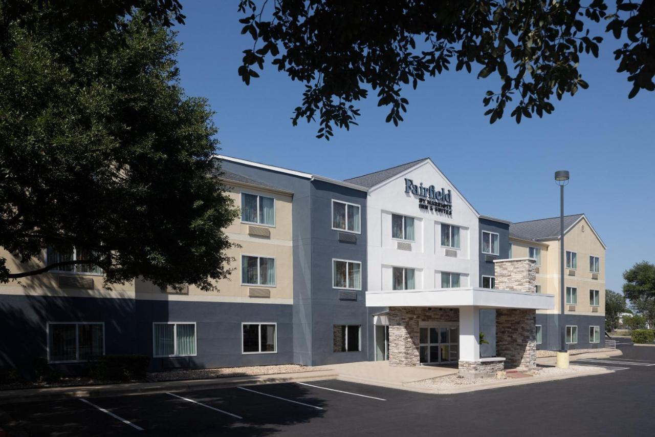 Fairfield Inn And Suites Austin South Экстерьер фото