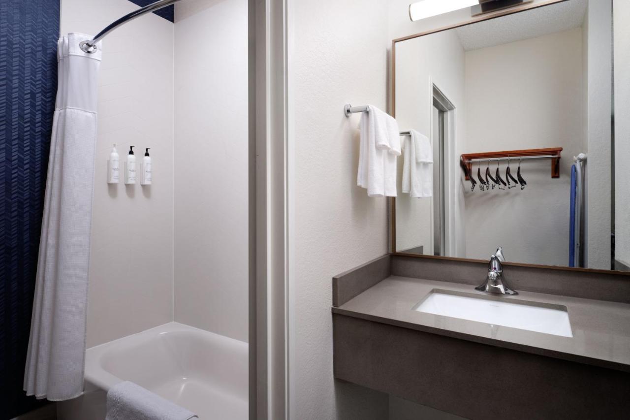 Fairfield Inn And Suites Austin South Экстерьер фото